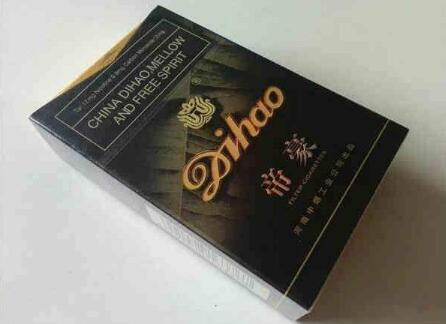 烟花绽放，品味香烟——揭秘烟花比喻句与香烟价格