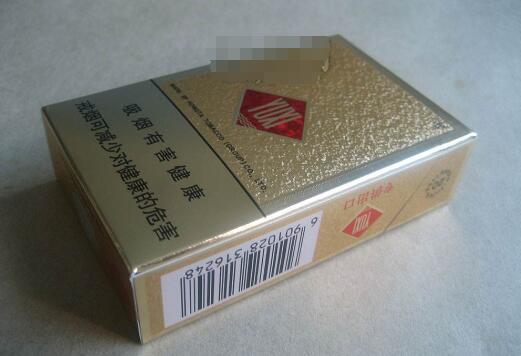 云霄香烟大重九，探寻中国烟草文化的经典之作——图片鉴赏-
