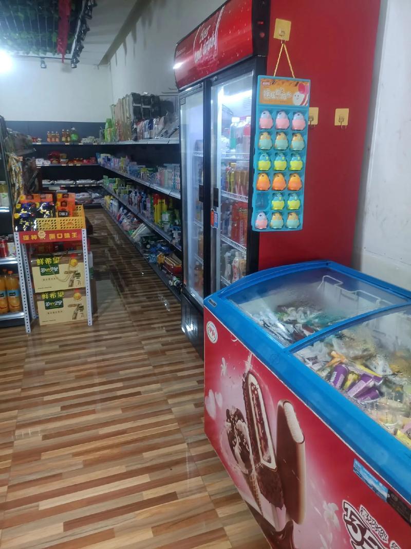 郑州进口香烟店，品味世界烟香，尽在繁华都市